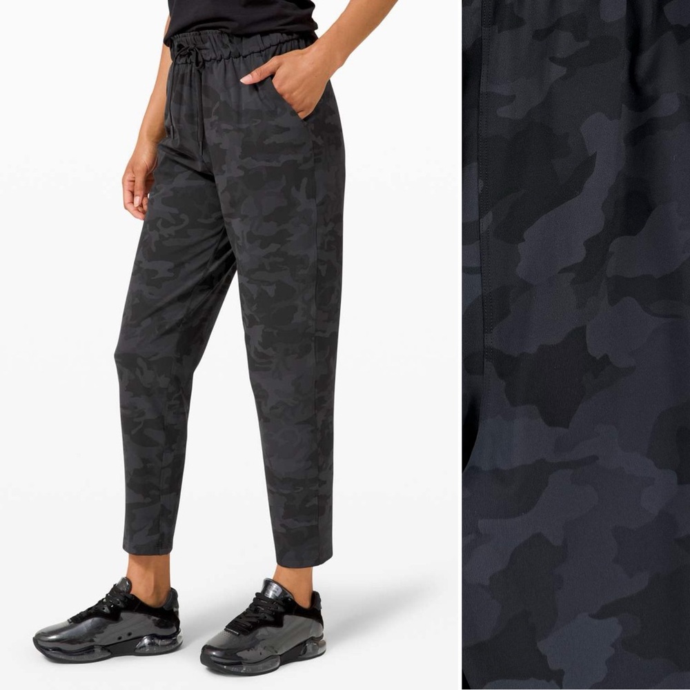 Lululemon Keep Moving Pants 7/8 Incognito Camo Multi Grey Sz 4